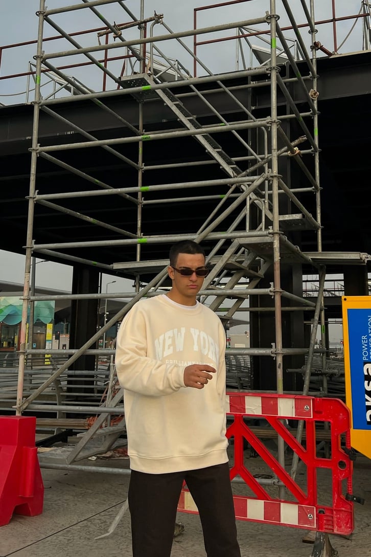 New York Baskılı Taş Rengi Oversize Sweatshirt