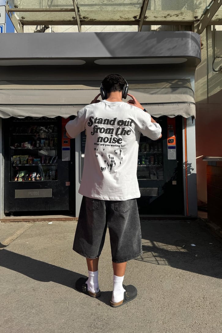 Noise Baskılı Tişört