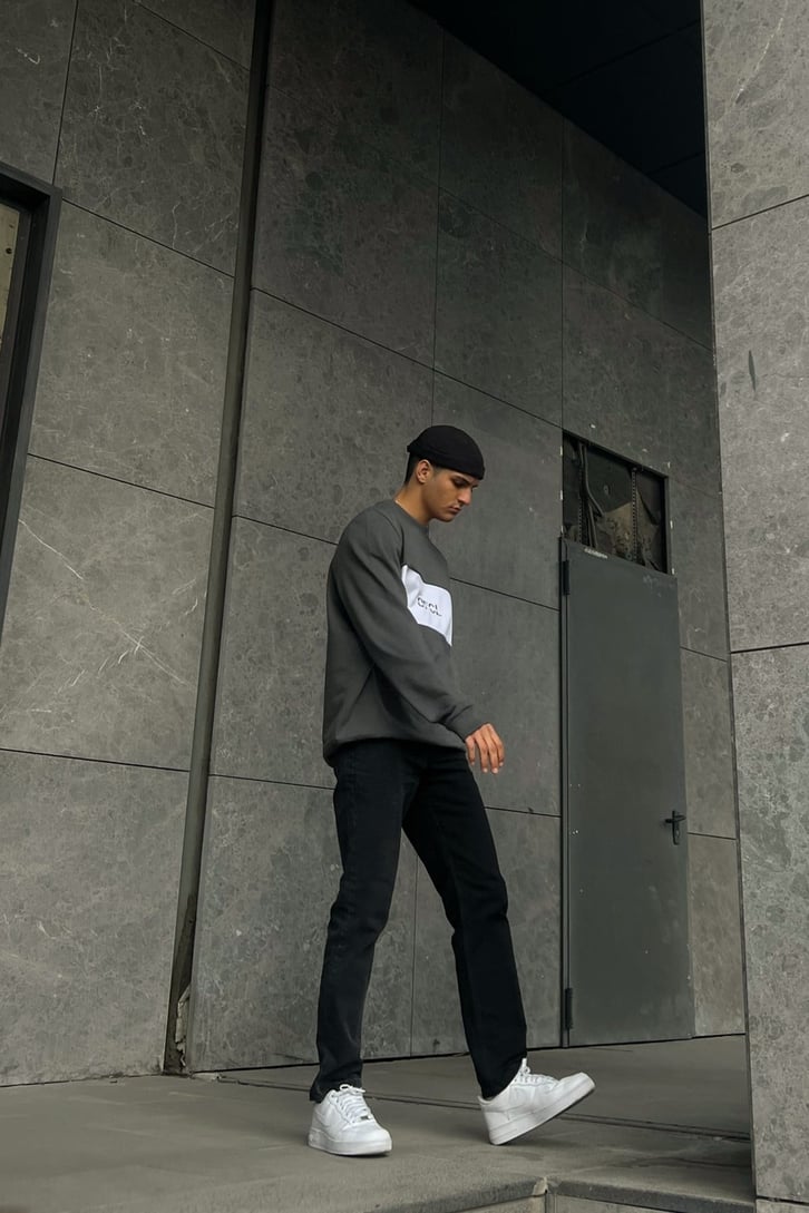 OFCL Nakışlı Koyu Gri Oversize Sweatshirt