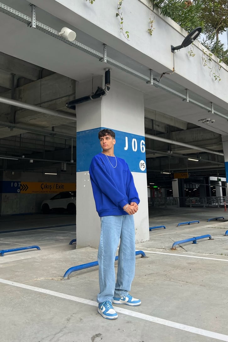 OFCL Nakışlı Saks Mavisi Oversize Sweatshirt