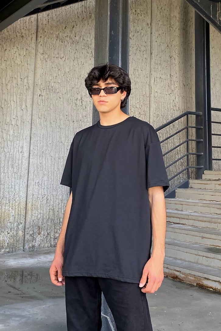 Ofel Baskılı Siyah Oversize Tshirt
