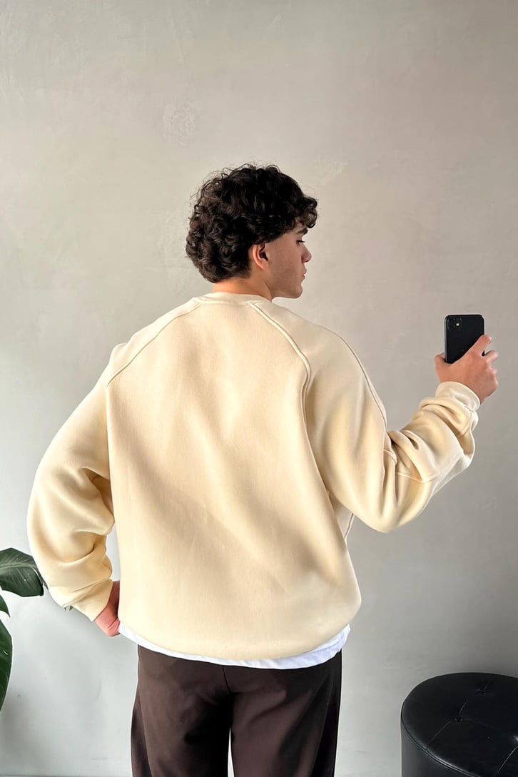 Ön Baskılı Bisiklet Yaka Sweatshirt
