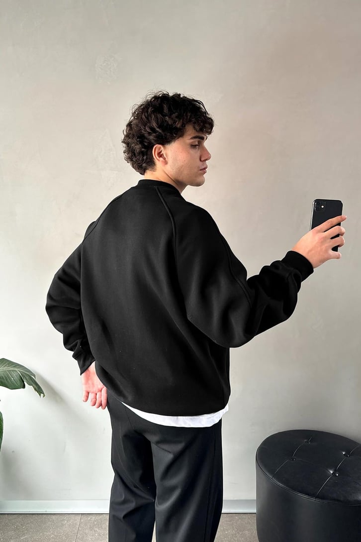 Ön Baskılı Bisiklet Yaka Sweatshirt