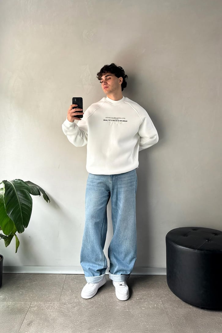 Ön Baskılı Bisiklet Yaka Sweatshirt