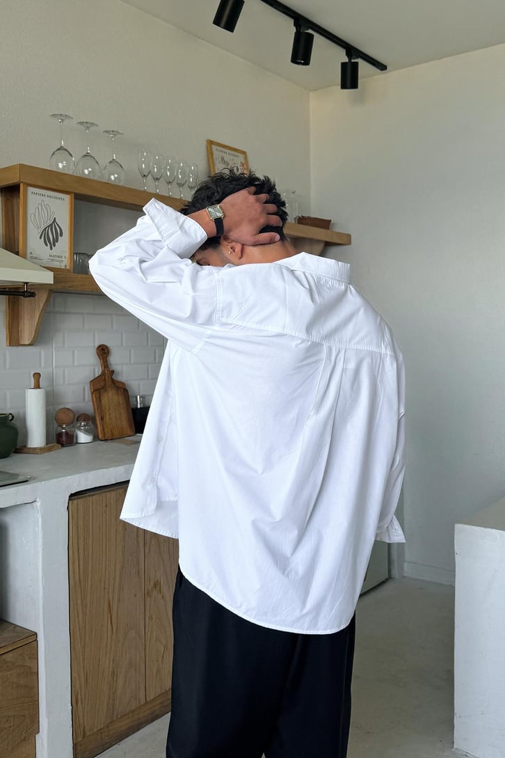 Ön Düğme Detaylı Oversize Gömlek