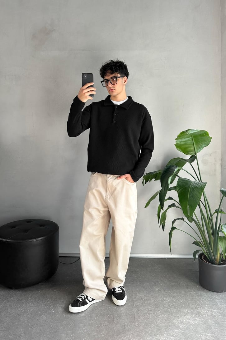 Ön Düğme Detaylı Siyah Oversize Polo Yaka Sweatshirt
