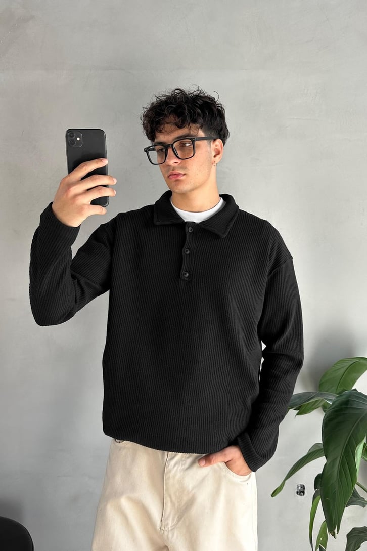 Ön Düğme Detaylı Siyah Oversize Polo Yaka Sweatshirt