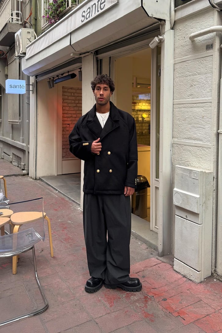 Ön Düğmeli Kadife Kaşe Ceket