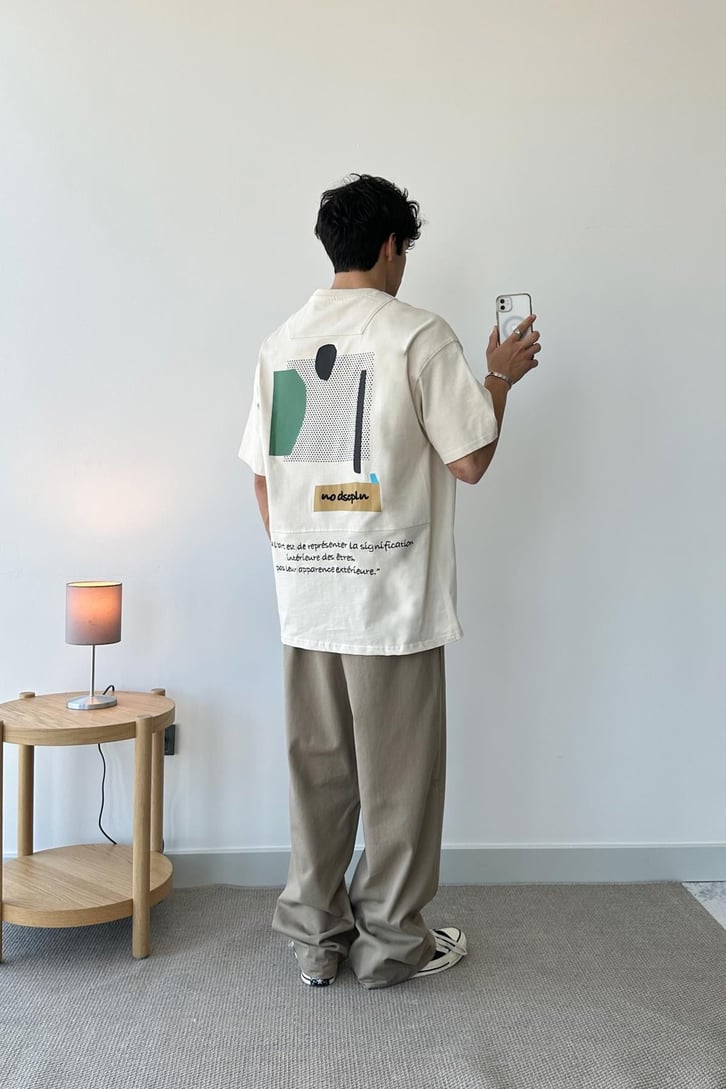 Ön Nakışlı Bej Oversize Tişört