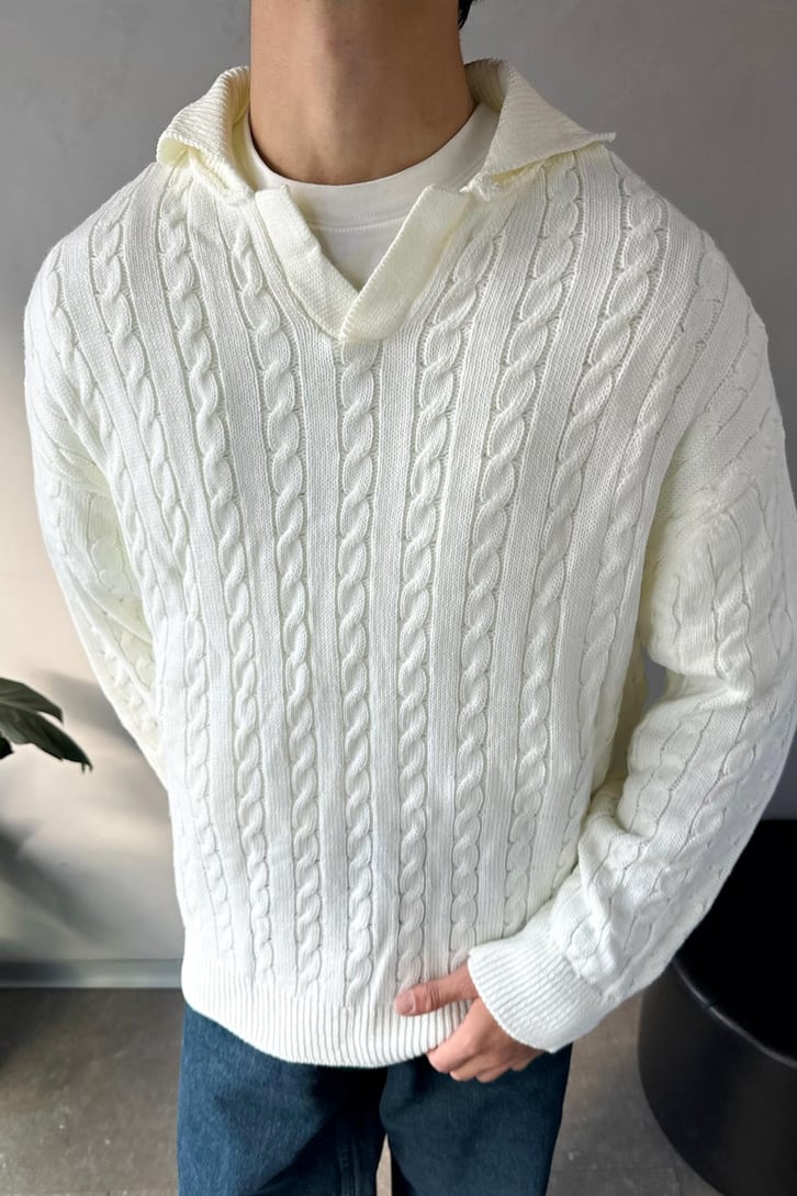 Örgü Model Polo Yaka Triko Kazak
