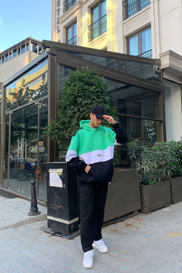 OVERSIZE HOODIE