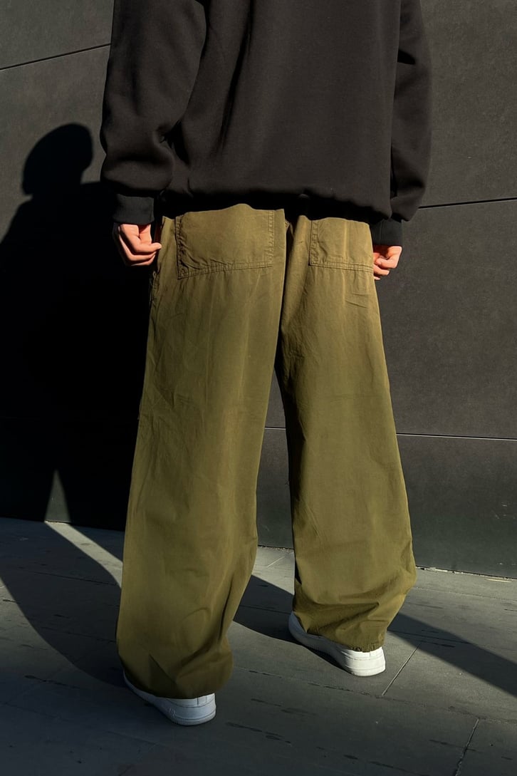 Paça Ayarlanabilir Lastikli Paraşüt Kumaş Pantolon