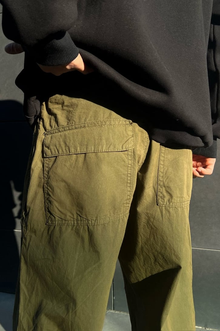 Paça Ayarlanabilir Lastikli Paraşüt Kumaş Pantolon