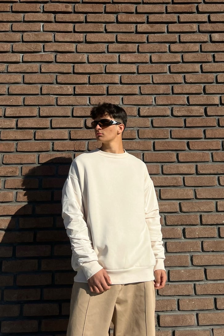 Paraşüt Kumaş Detay Bej Oversize Sweatshirt