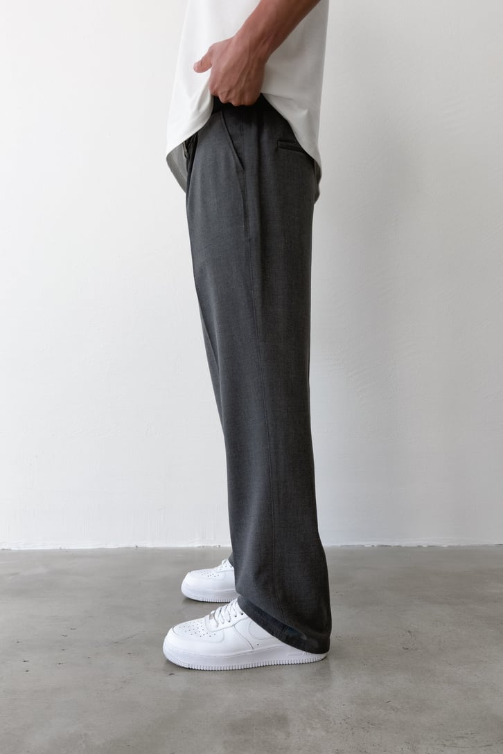 Pileli Baggy Fit Kumaş Pantolon
