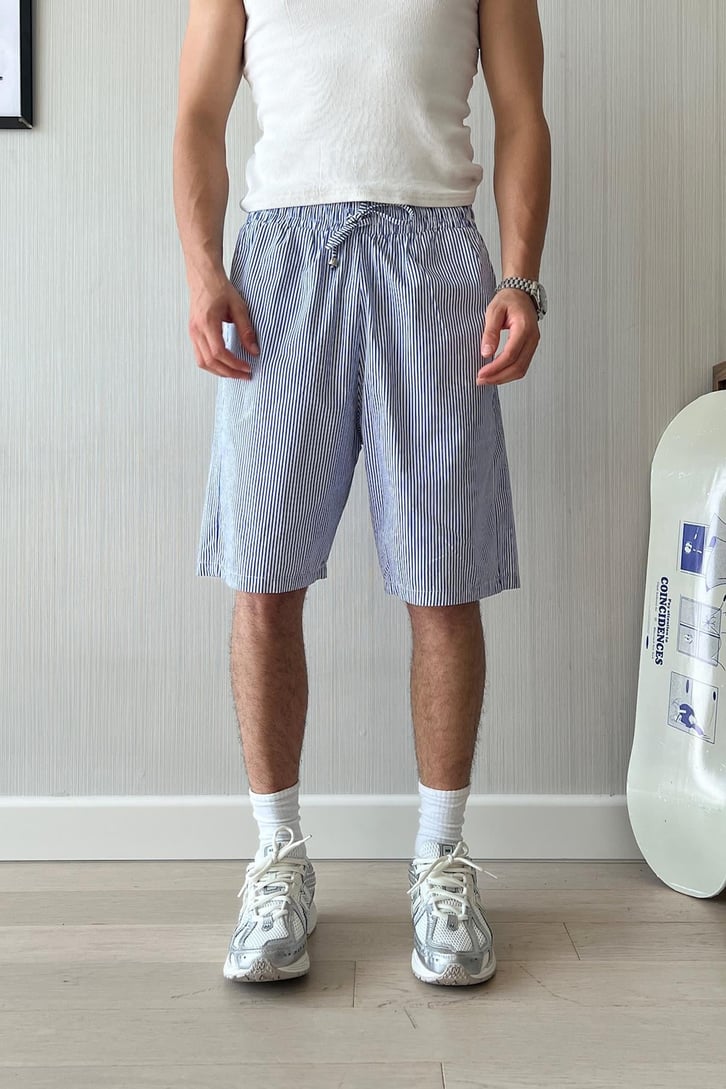 PJ Vibe İnce Çizgili Poplin Şort