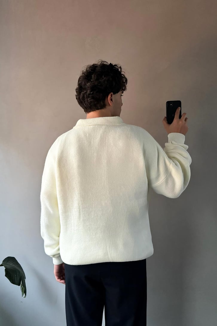 Polo Yaka Basic Ekru Triko Kazak