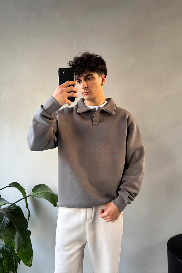 Polo Yaka Basic Sweatshirt