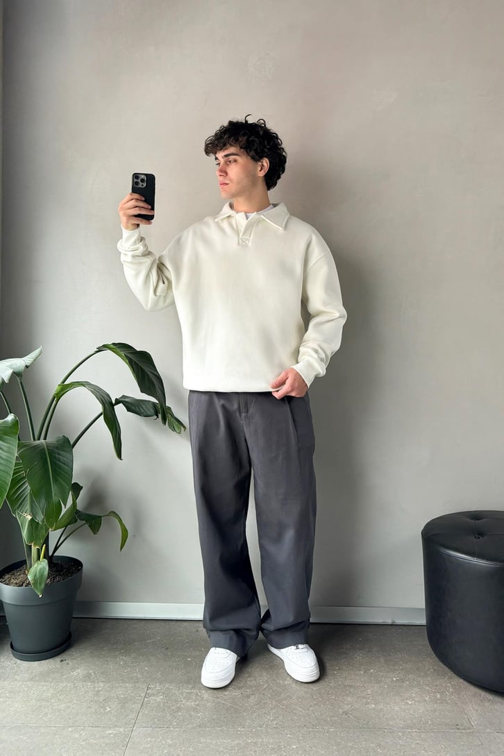 Polo Yaka Basic Sweatshirt