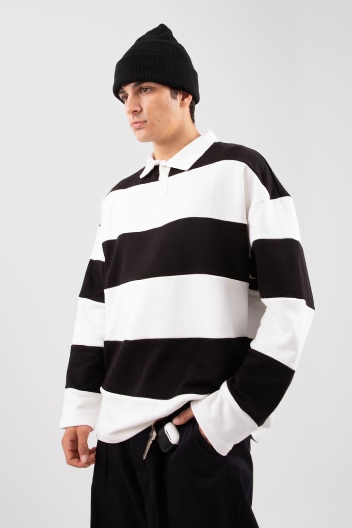 Polo Yaka Çizgili Siyah Sweatshirt