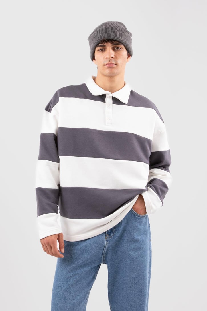 Polo Yaka Çizgili Siyah Sweatshirt