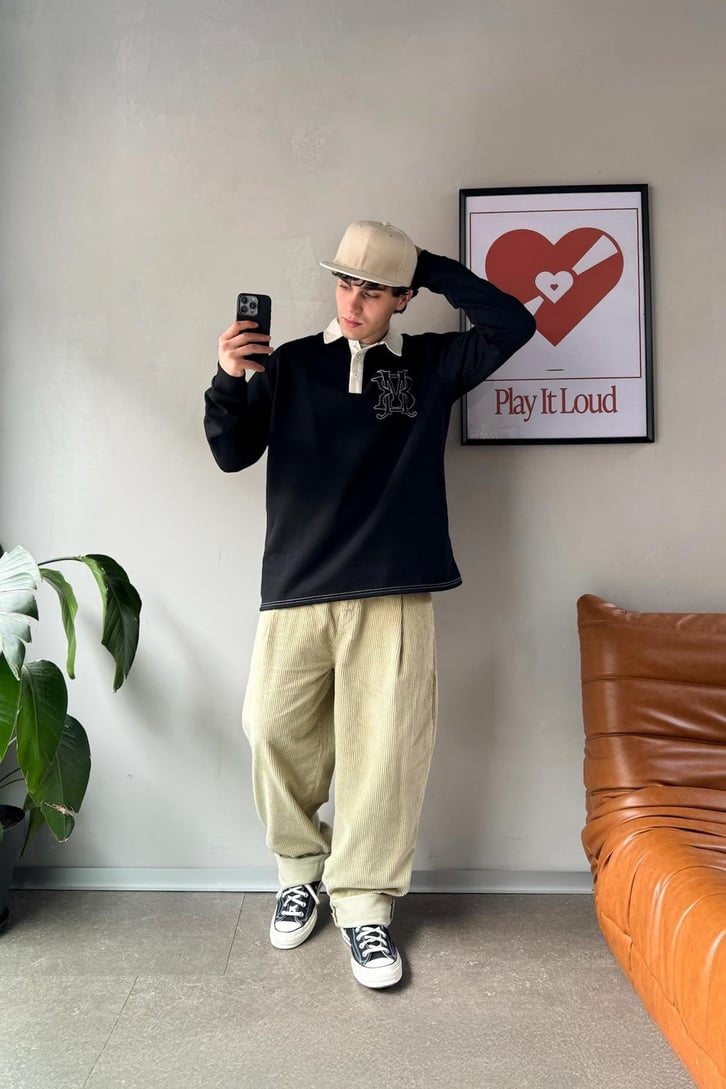 Polo Yaka Nakışlı Sweatshirt