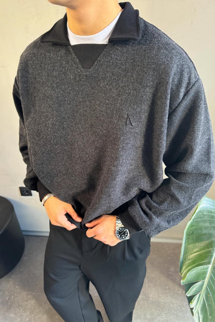 Polo Yaka Şardonlu Kumaş  Sweatshirt