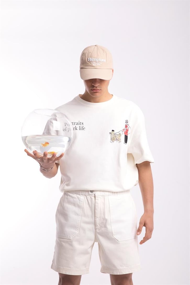 Portraits Life Sırt Baskılı Krem Oversize Tişört