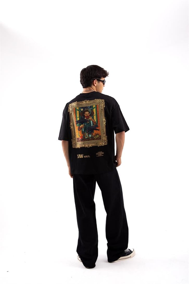 Portre Nakış Detaylı  Siyah Oversize Tshirt