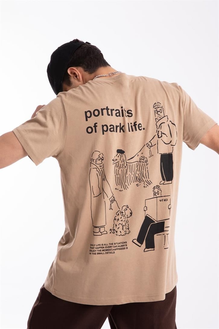 Potraits Life Baskılı Camel Tişört