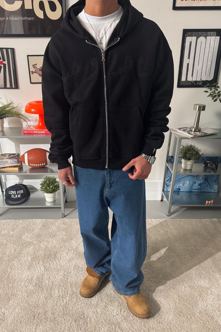 Premium Kumaş Arapça Nakışlı Zip Hoodie
