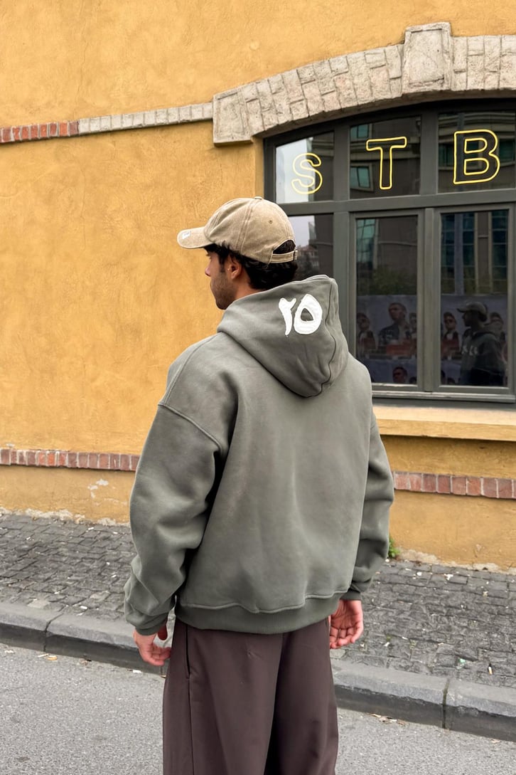 Premium Kumaş Arapça Nakışlı Zip Hoodie