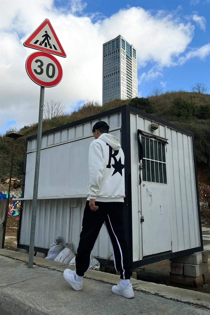 R Star Sırt Baskılı Beyaz İçi Pamuklu Oversize Hoodie