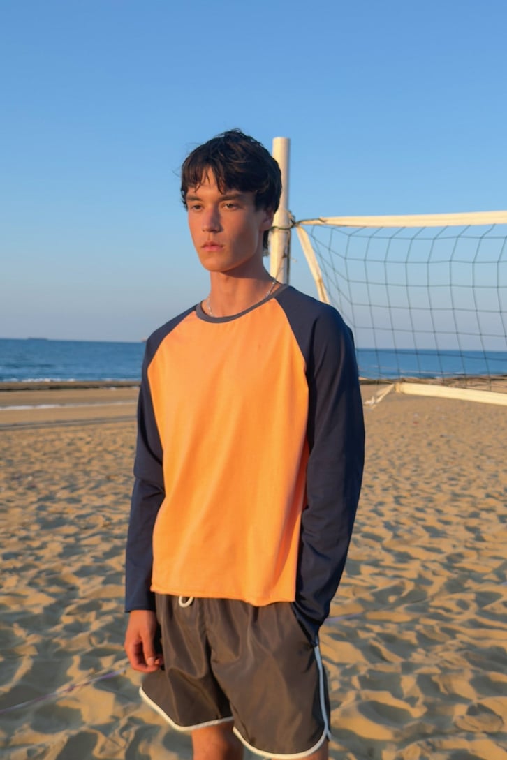 Raglan Longsleeve