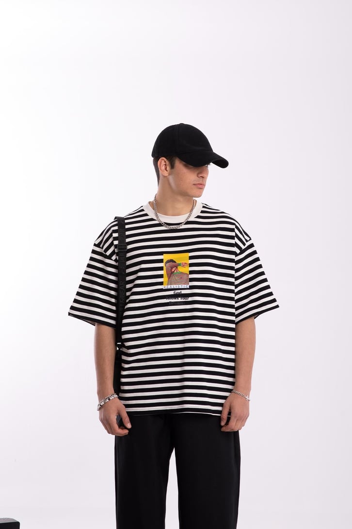 Realistic Baskılı Çizgili Oversize Tshirt