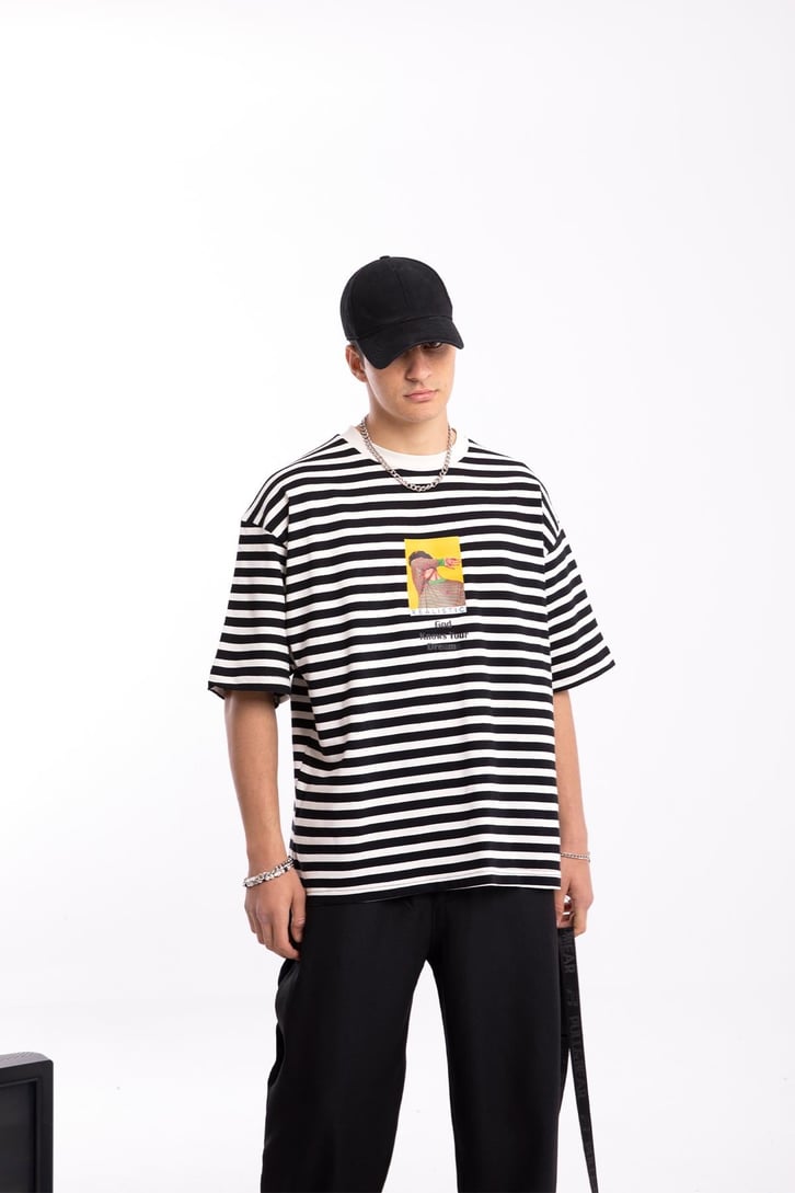 Realistic Baskılı Çizgili Oversize Tshirt