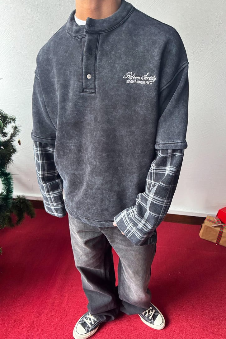 Reform Nakışlı Yaka Düğmeli Sweatshirt