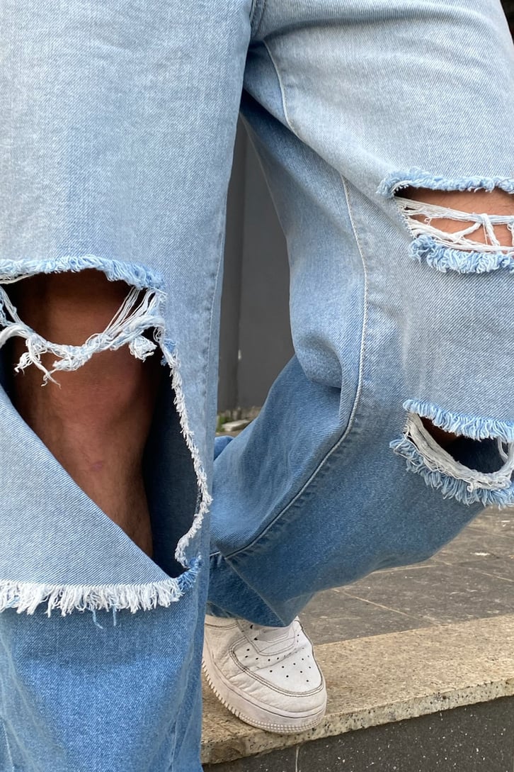 Renk Geçişli Yırtık Detaylı Baggy Jean