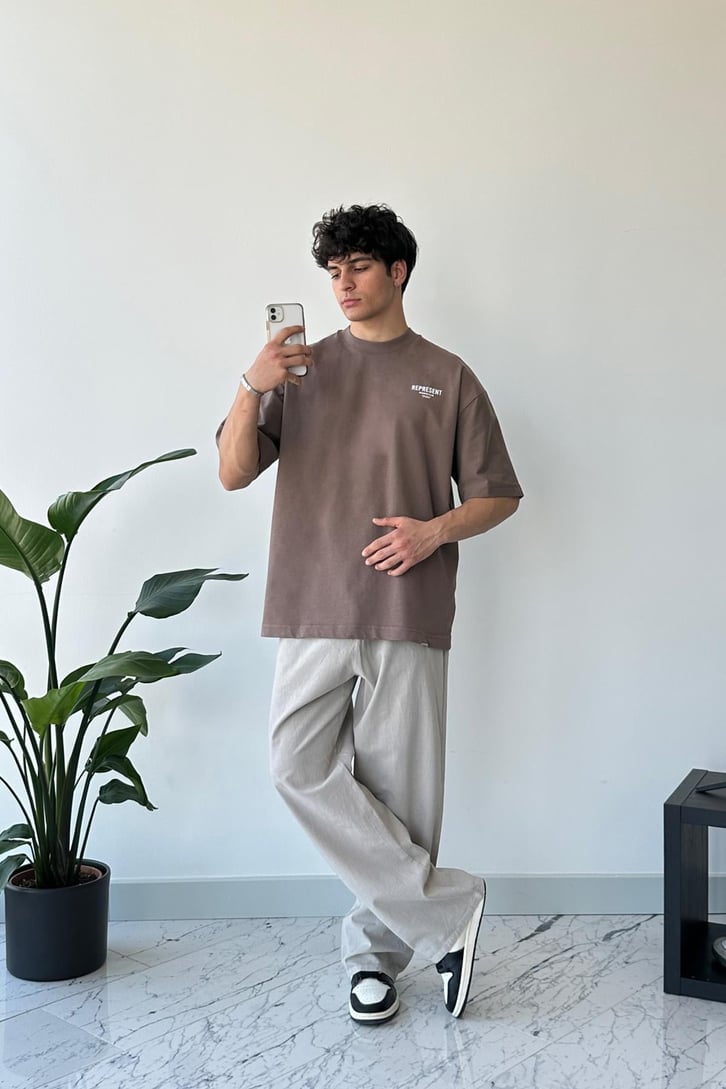 Represent Sırt Baskılı Kahverengi Oversize Tişört