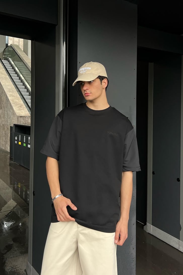 Retro Club Nakışlı Siyah Oversize Tişört