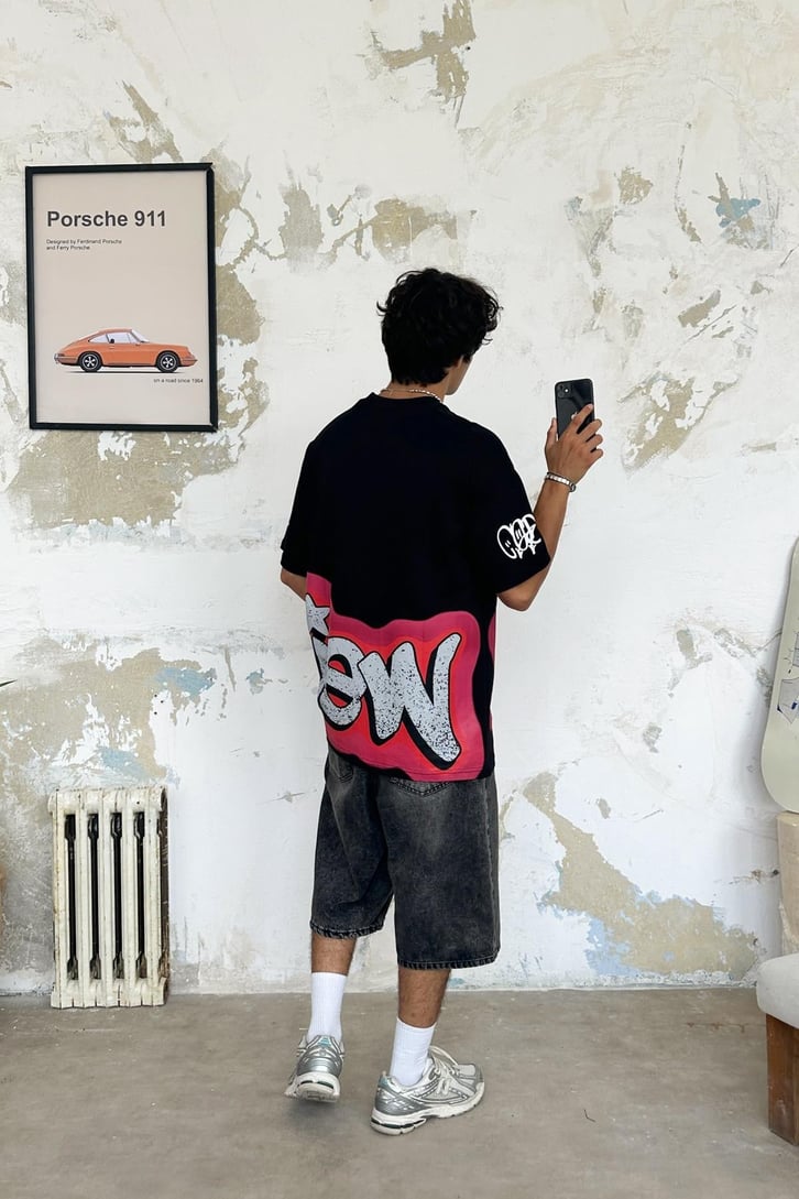 Rev Graffiti Baskılı Oversize Tişört