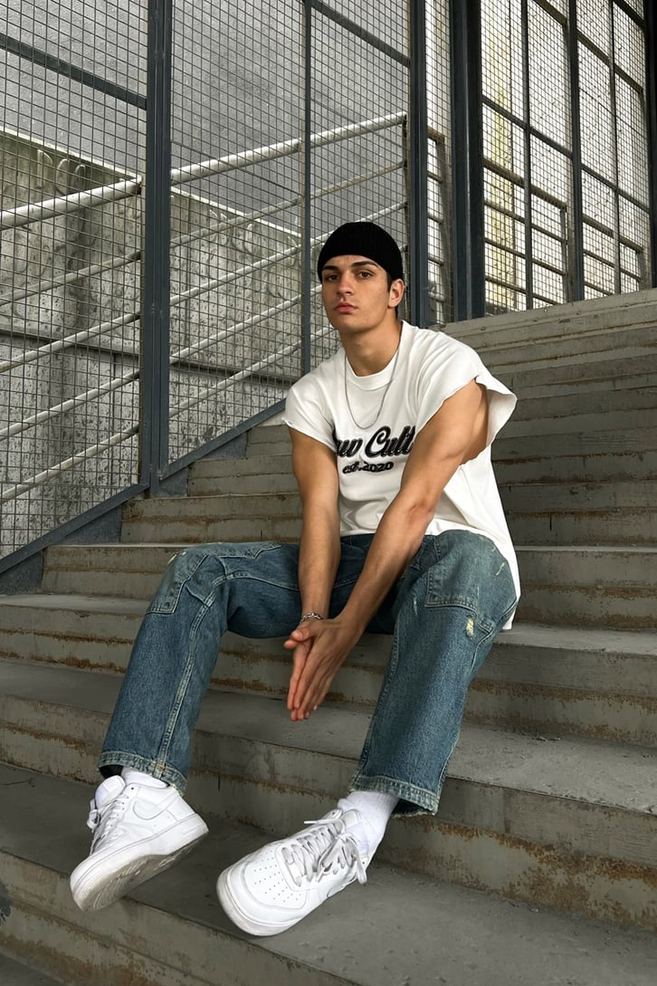 Ripped Detail Mavi Baggy Jean