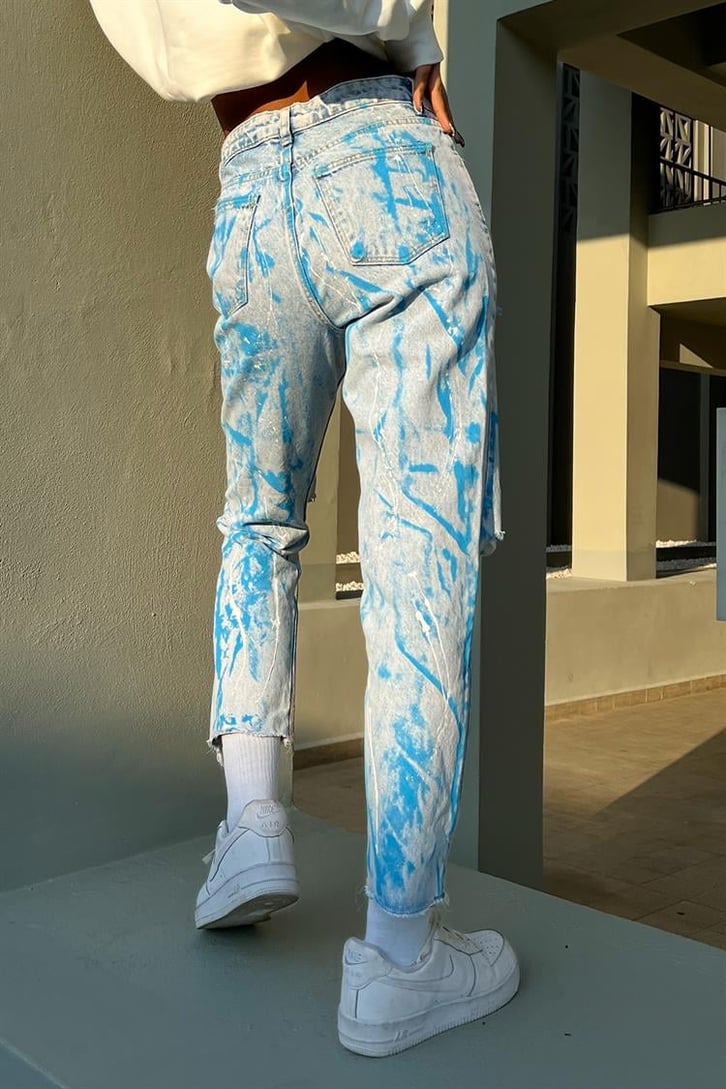 Ripped Detail Painted Mavi Mom Fit Jean
