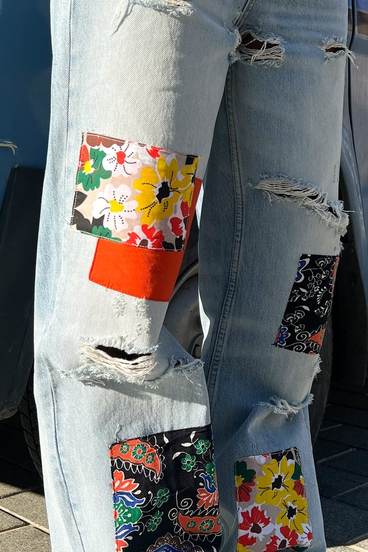 Ripped Detail Patch Buz Mavi Baggy Jean