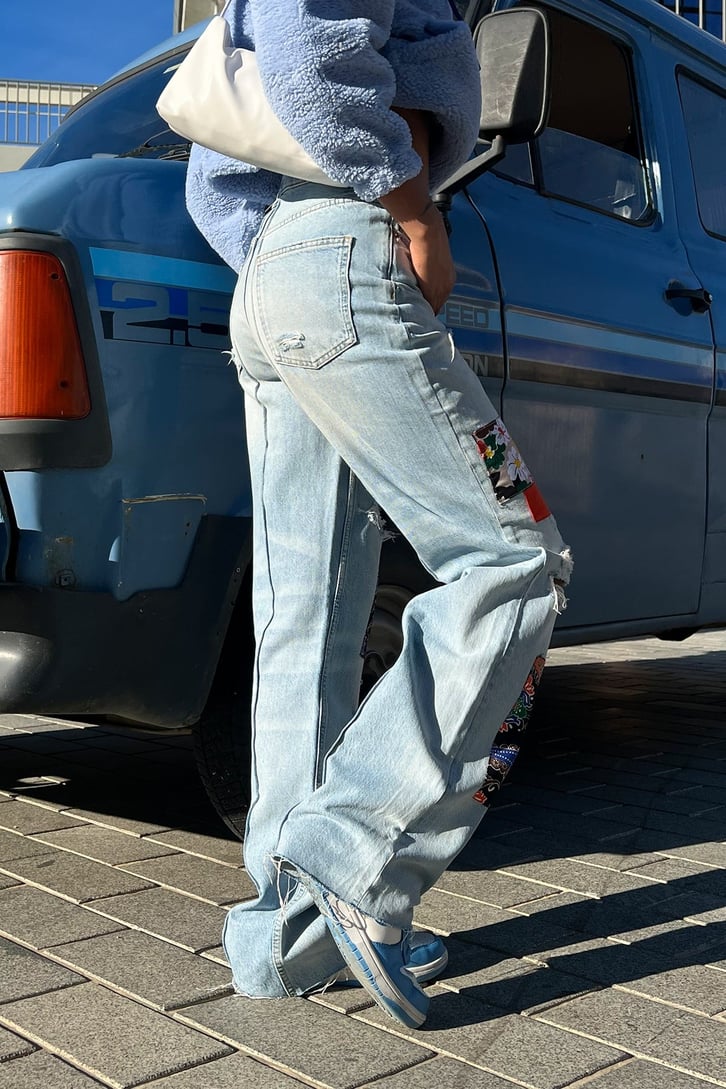 Ripped Detail Patch Buz Mavi Baggy Jean