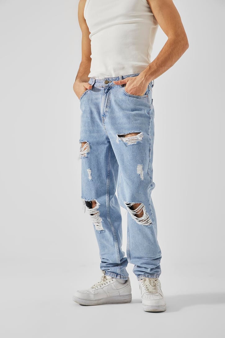Ripped Detay Buz Mavi Regular Jean