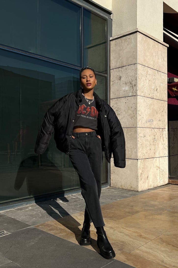 Ripped Leg Antrasit Mom Fit Jean