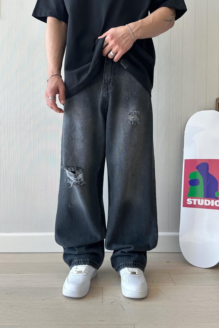 Ripped Yıkamalı Siyah Baggy Jean