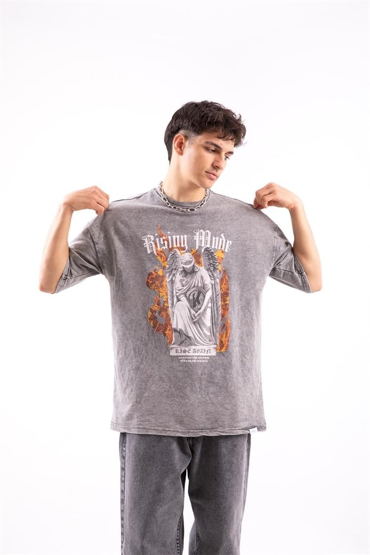 Rising Made Statue Acid Wash Oversize Tshirt