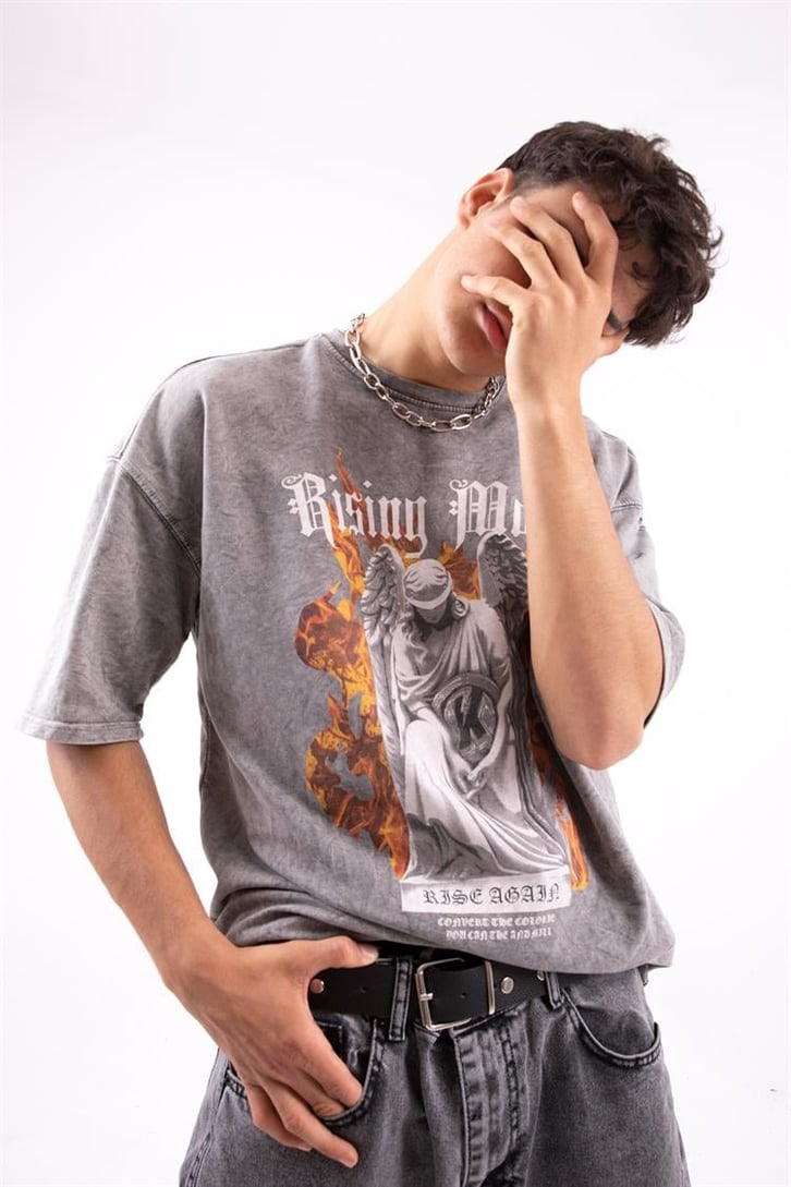 Rising Made Statue Acid Wash Oversize Tshirt